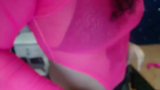 Sofiacowperx online show from 10/23/25, 12:37