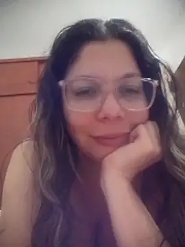 Carliina Soussa online show from 05/18/26, 05:13