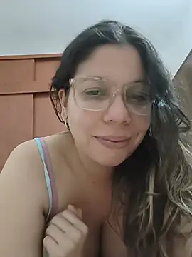 Carliina Soussa online show from 07/15/26, 02:06