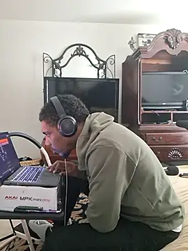bigboytoy912 online show from 07/19/26, 07:39