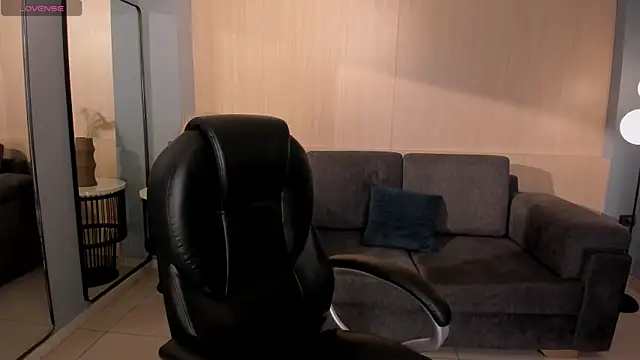 SavannahStorm online show from 07/10/26, 02:19