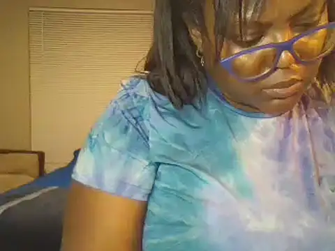 Snapshot of Needmehard chatting on 12/29/24, 04:59 Needmehard online show from 12/29/24, 04:59