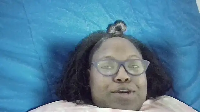 Snapshot of Needmehard chatting on 01/14/25, 02:40 Needmehard online show from 01/14/25, 02:40