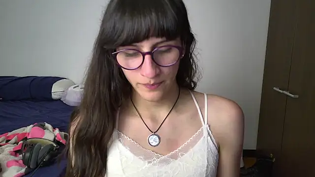 Alice love29 online show from 01/04/25, 06:09