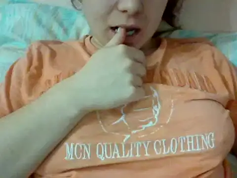 MikaKors online show from 01/17/25, 04:47