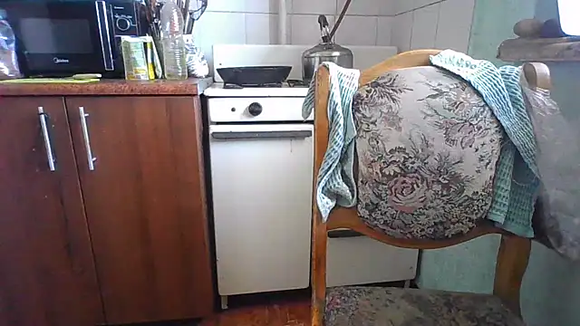 MikaKors online show from 02/02/25, 07:20