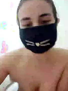 MikaKors online show from 02/10/25, 04:47