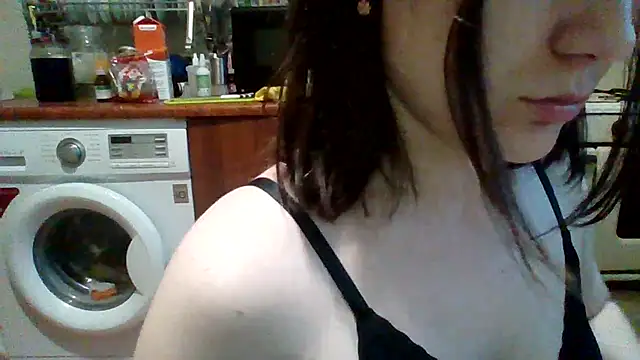 MikaKors online show from 02/13/25, 12:32