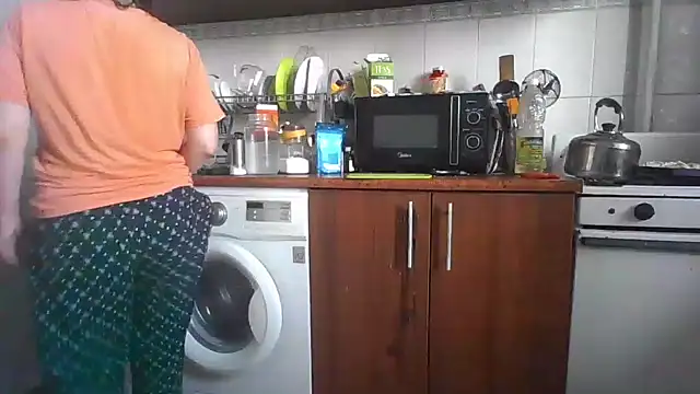 MikaKors online show from 03/02/25, 09:10