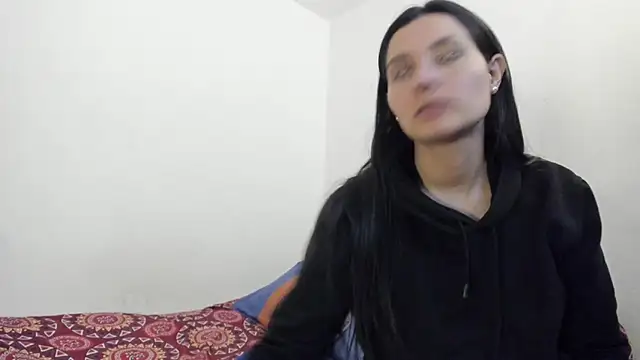 Nathaly love96 online show from 01/28/25, 08:04