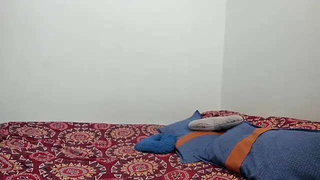 Nathaly love96 online show from 02/13/25, 06:38