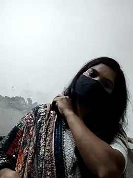 illay love online show from 10/20/25, 04:29