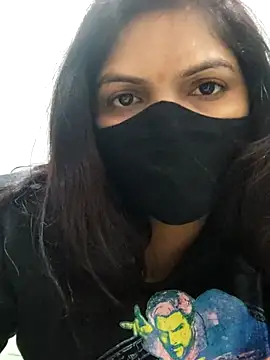 illay love online show from 11/29/25, 06:16