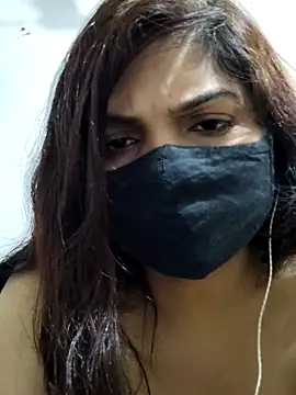 illay love online show from 04/07/26, 05:13