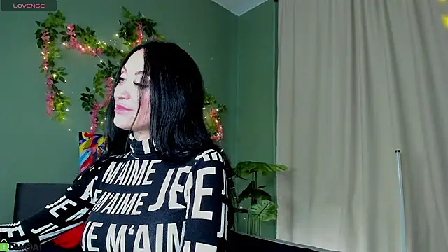 Margaret Clark  online show from 04/10/26, 12:10