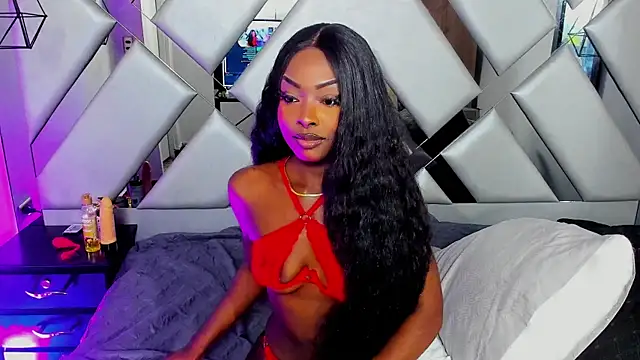 Snapshot of Nahomi-Hill chatting on 03/02/25, 12:09 Nahomi-Hill online show from 03/02/25, 12:09