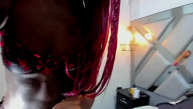 Snapshot of Nahomi-Hill chatting on 09/10/25, 09:26 Nahomi-Hill online show from 09/10/25, 09:26