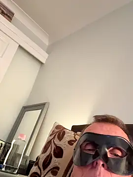 maturemale2024 online show from 10/21/25, 04:51