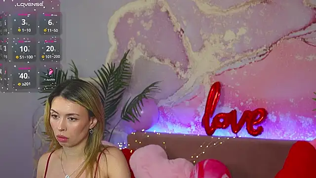 MayaRayy online show from 02/10/26, 03:27