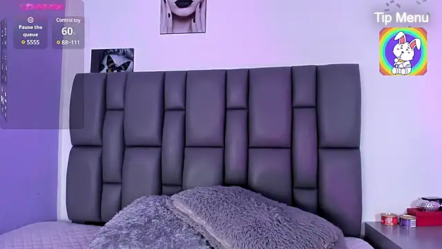 Sophia Lemos online show from 02/07/25, 01:53