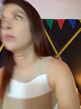 Adel Nesbiit online show from 10/05/25, 09:40