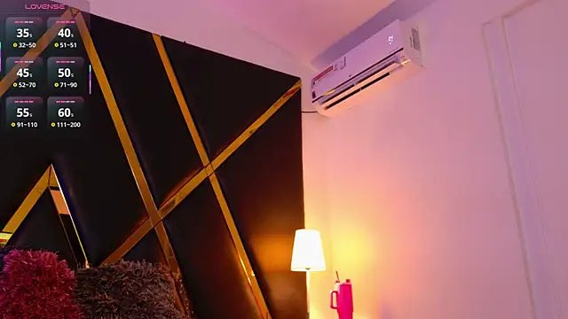 Adel Nesbiit online show from 10/17/25, 07:38