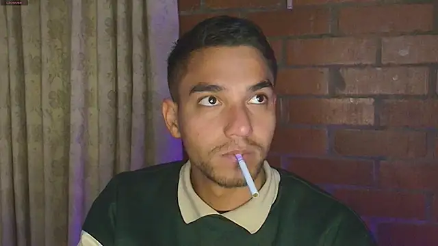 Leandro valenzuela online show from 02/06/25, 02:44