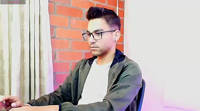 Leandro valenzuela online show from 03/17/25, 06:11