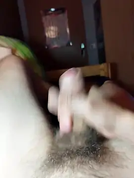 Snapshot of Crazzy_Maiky chatting on 09/22/25, 08:33 Crazzy Maiky online show from 09/22/25, 08:33