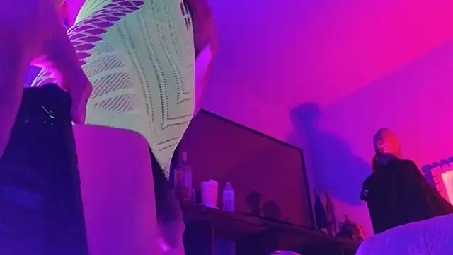 Sandrasaa online show from 02/04/25, 10:21