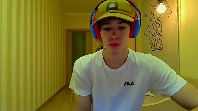 gayGamogey online show from 12/06/24, 12:27