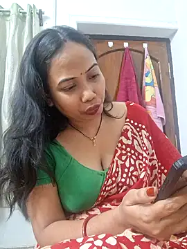 DREAM GIRL-30 online show from 02/13/25, 12:21