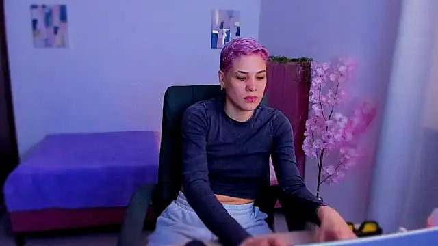 Charlee pink online show from 12/05/25, 06:15