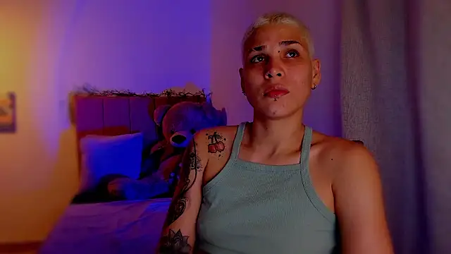 Charlee pink online show from 03/05/26, 04:41