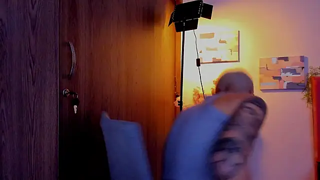 Charlee pink online show from 03/18/26, 06:44