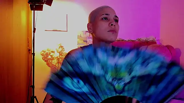 Charlee pink online show from 03/21/26, 08:19