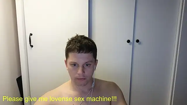 BigL0ve online show from 04/18/26, 02:43