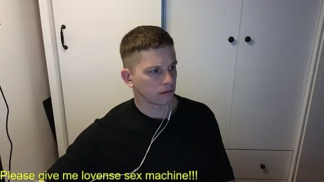 BigL0ve online show from 05/27/26, 01:41