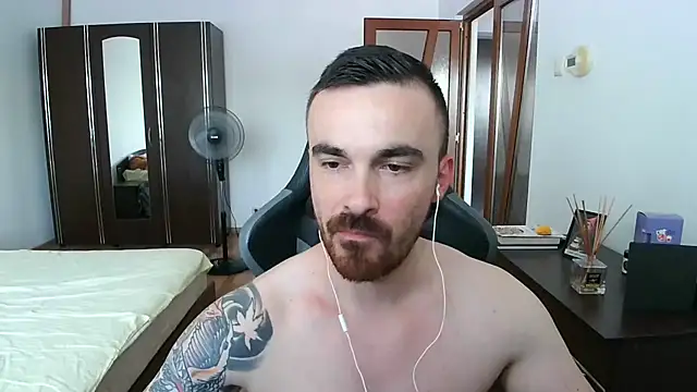 Snapshot of mu5clemania2 chatting on 06/30/26, 01:34 mu5clemania2 online show from 06/30/26, 01:34