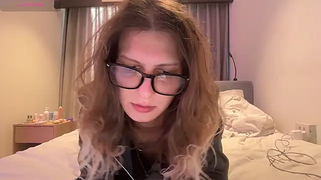 Alice Pinkhead online show from 04/02/26, 09:29