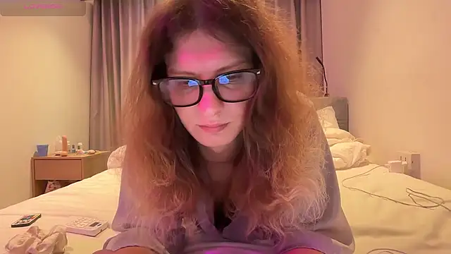 Alice Pinkhead online show from 05/26/26, 09:38