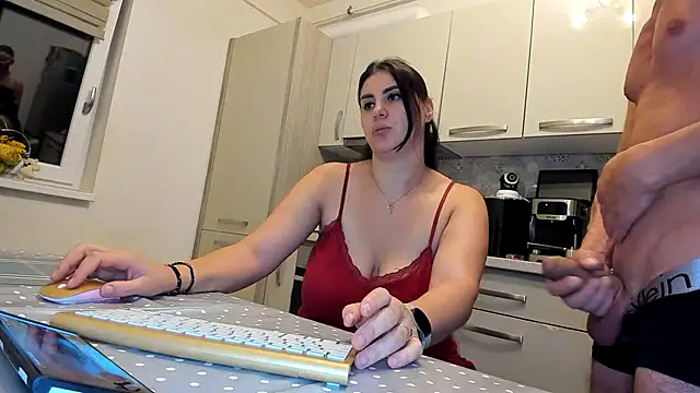 cuplu29 online show from 09/23/25, 09:07