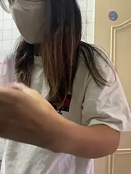 yourbootygirl online show from 11/23/25, 04:01