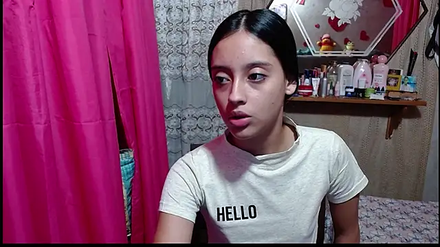 Lunawillis online show from 02/15/26, 09:44