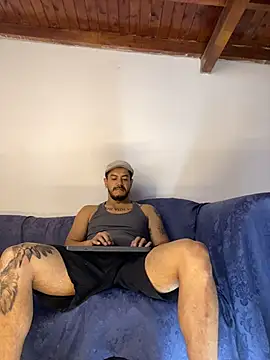 AndresSmith   online show from 02/16/26, 08:32