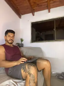 AndresSmith   online show from 04/15/26, 07:26