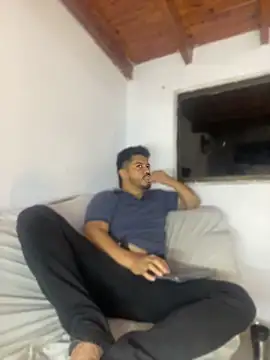 AndresSmith   online show from 04/16/26, 08:04