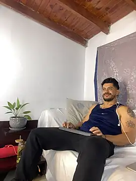 Snapshot of AndresSmith__ chatting on 06/20/26, 12:03 AndresSmith online show from 06/20/26, 12:03