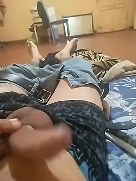 Snapshot of nahuelaspirineta chatting on 12/18/25, 02:50 nahuelaspirineta online show from 12/18/25, 02:50