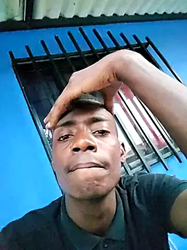 BeetledFlouter12 online show from 10/10/25, 10:53